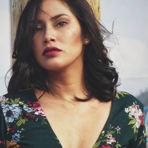 Meet your Posher,  Hey im jasmine im a model 💕💕